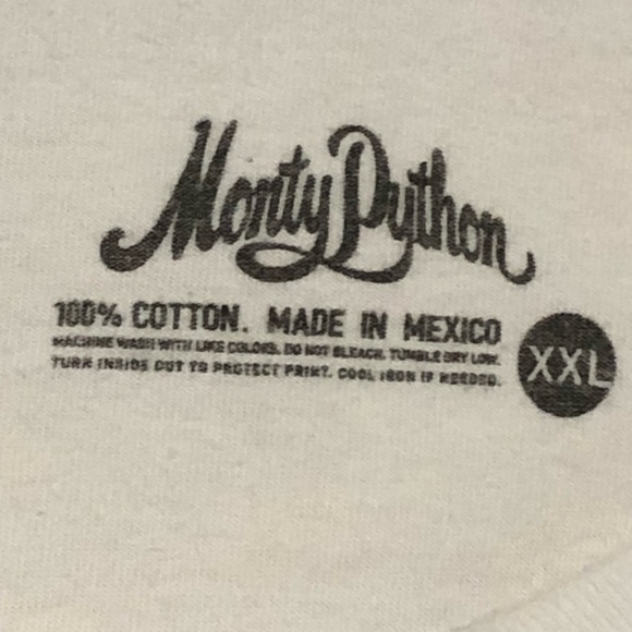 Monty Python and The Holy Grail t-shirt size XXL - Picture 4 of 8